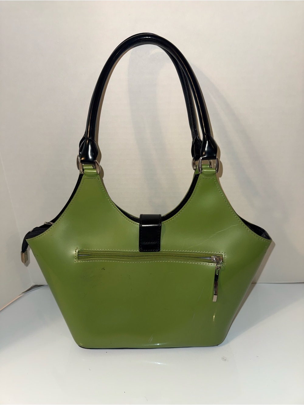 BEIJO Vintage Purse Lime Green Patent Silver Accents Double Leather Handles - Picture 2 of 5